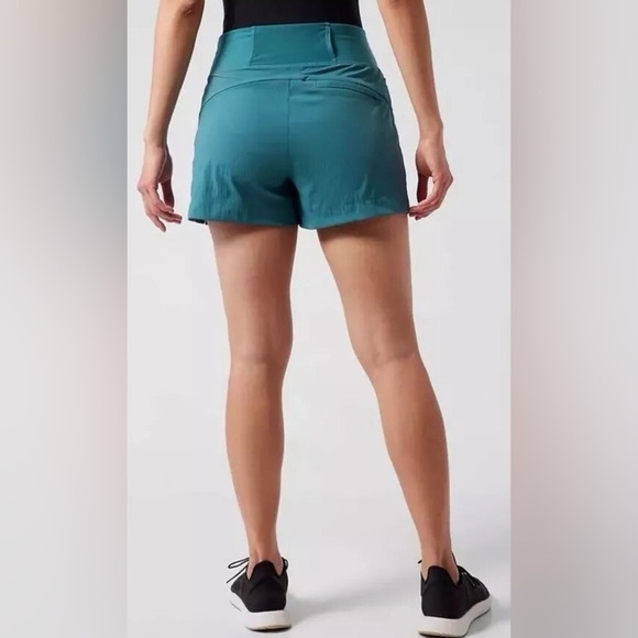 Athleta Women's Trekkie North Short Borealis Green Teal Plus Size 26 - Picture 3 of 11